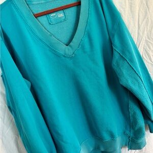 GUC Aerie Vacay Everyday Sweatshirt Sz M
